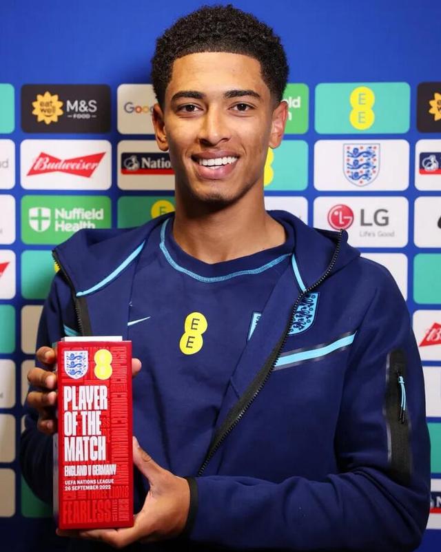 川超凉山队为飞踢裁判道歉：将加强管理，涉事球员交公安处理