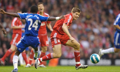 英超：利物浦主场4-0大胜埃弗顿